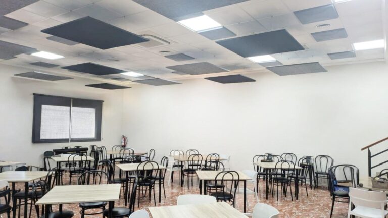 Rentable Restaurante En Traspaso En PolÍgono Horta Sud, Valencia