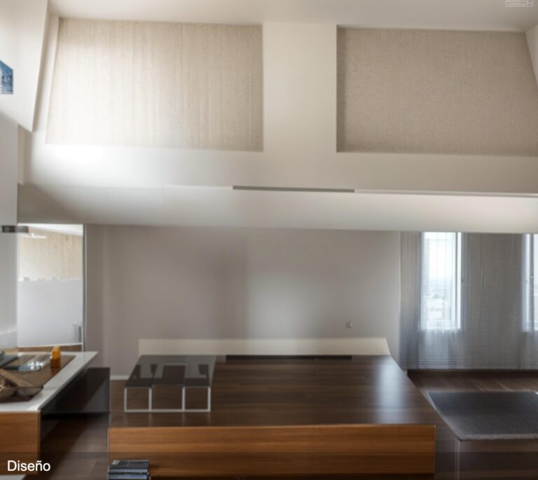 Local Con Licencia Definitiva De Hosteleri­a En Zona Consolidada De Valencia, Inversion Con Rentabilidad Inmediata