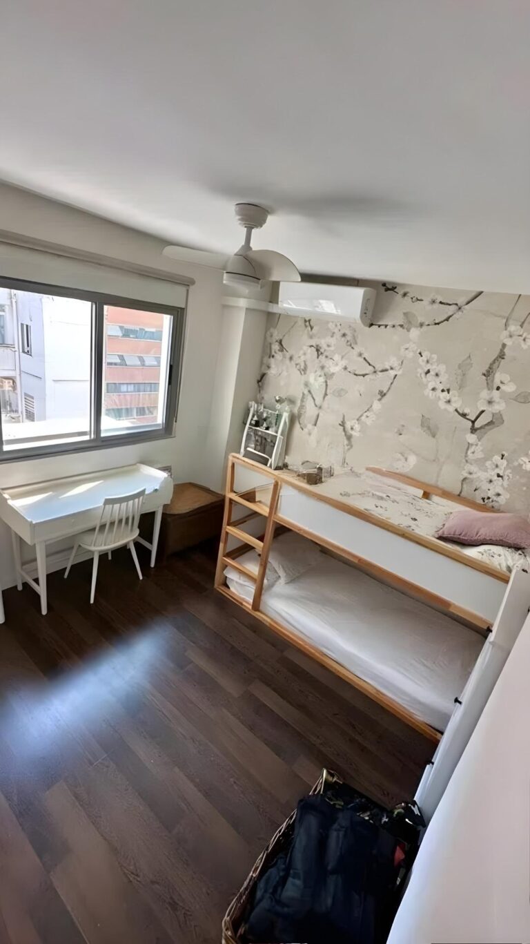 Vivir En Un Ático, Cerca Del Mar Sin Salir De La Ciudad Y Con Piscina