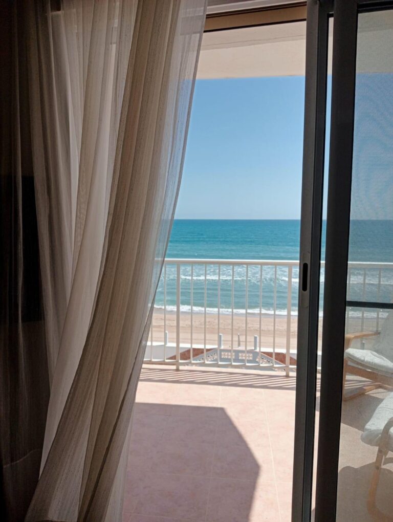 Tu Hogar Con Vistas Al Mar, Primera LÍnea